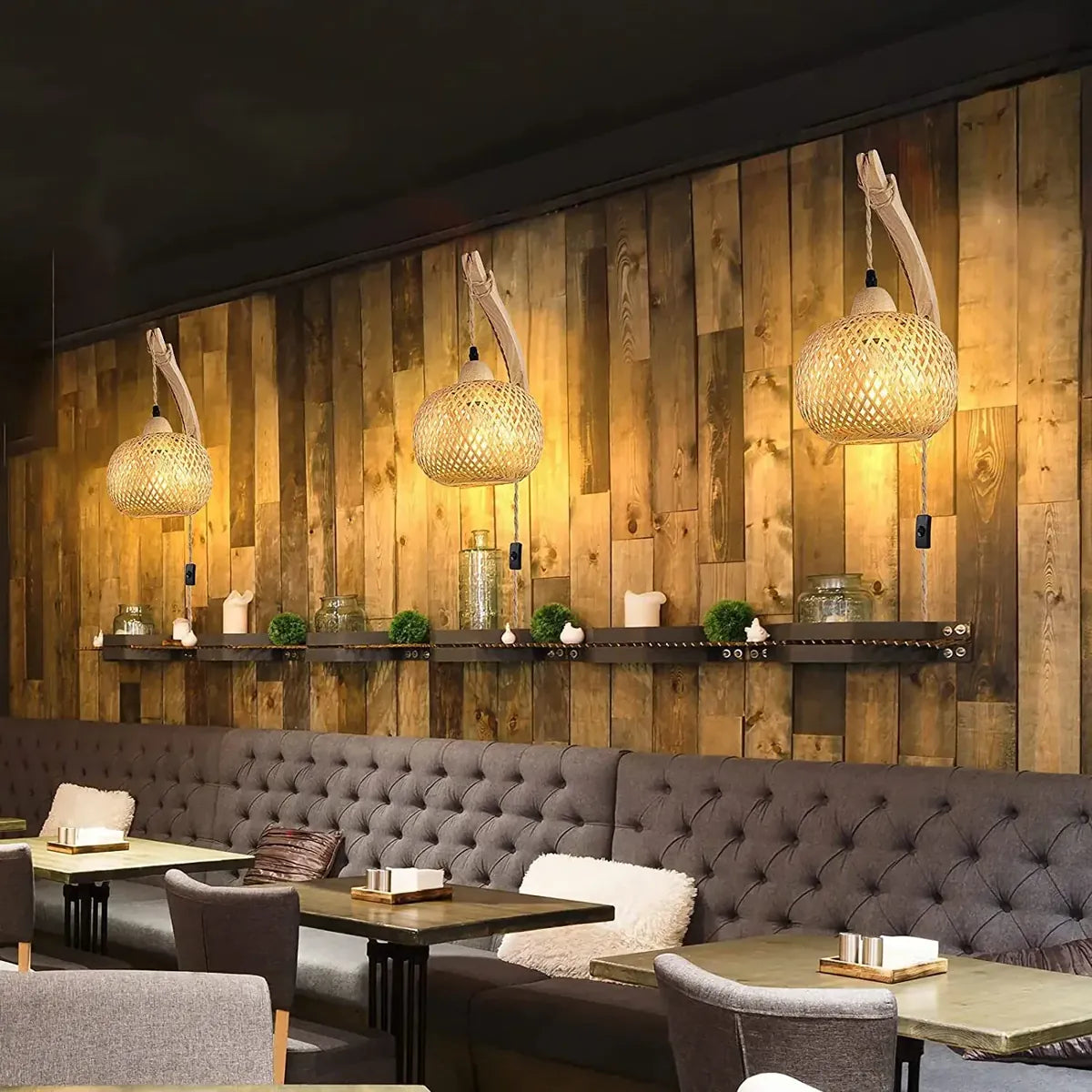 Handgefertigte, naturnahe Laternen-Wandleuchte – aus Bambus- oder Hanfseil, E26/E27, Holzhalterung, verstellbar