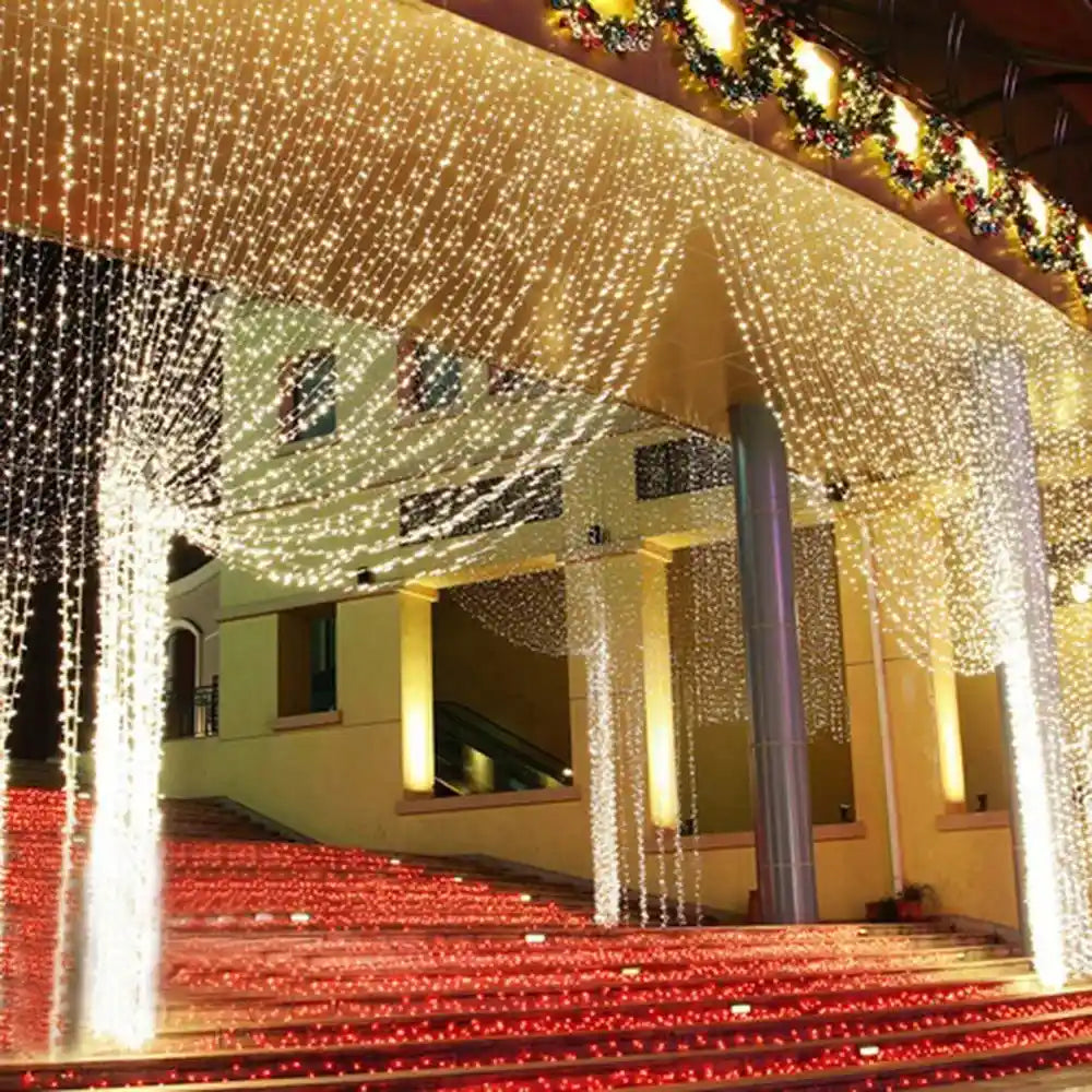 8 Mode LED Curtain Light Connectable Christmas Icicle Lights 3x13x23x36x3m - Lumaz