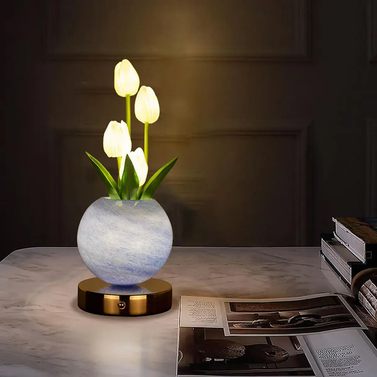 Glowing Tulip Bouquet Table Lamp - 3-Color Dimming, USB Rechargeable