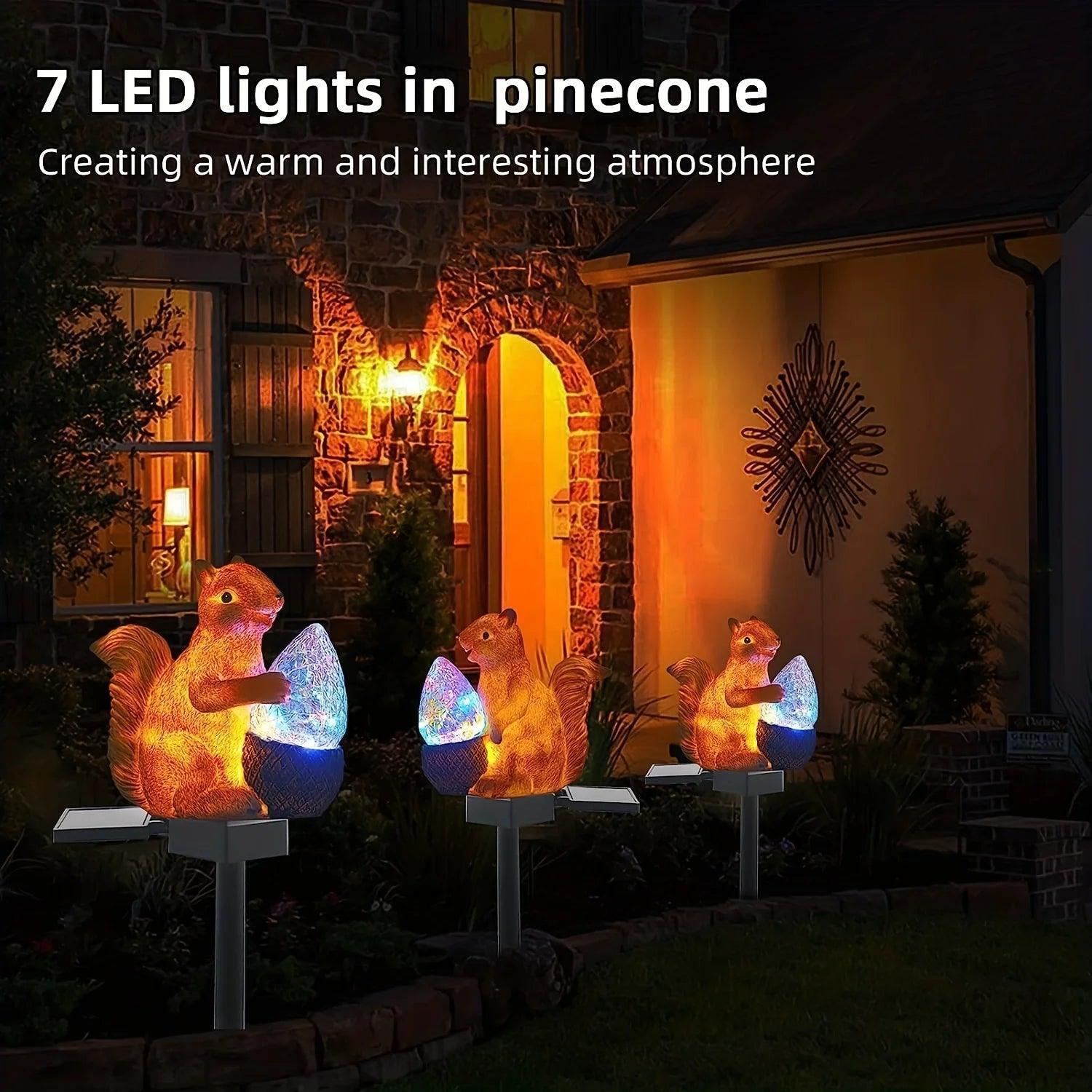 LED Outdoor Solar Squirrel Stake Light For Garden Decoration - Lumaz