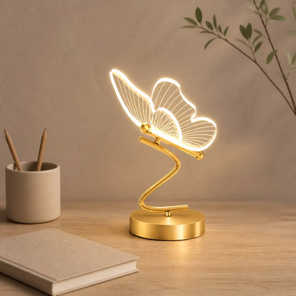 Nordische LED-Tischleuchte „Goldener Schmetterling“ – Dreifarbig, für Nachttisch und Schreibtisch