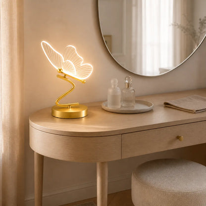 Nordische LED-Tischleuchte „Goldener Schmetterling“ – Dreifarbig, für Nachttisch und Schreibtisch